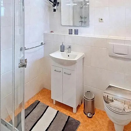 Tatil Evi Beautiful In With Kitchen Barth